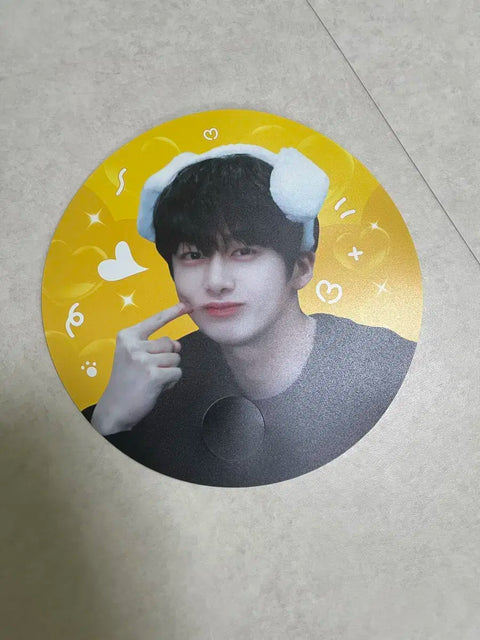 Selling Monsta X Hyungwon slogan.