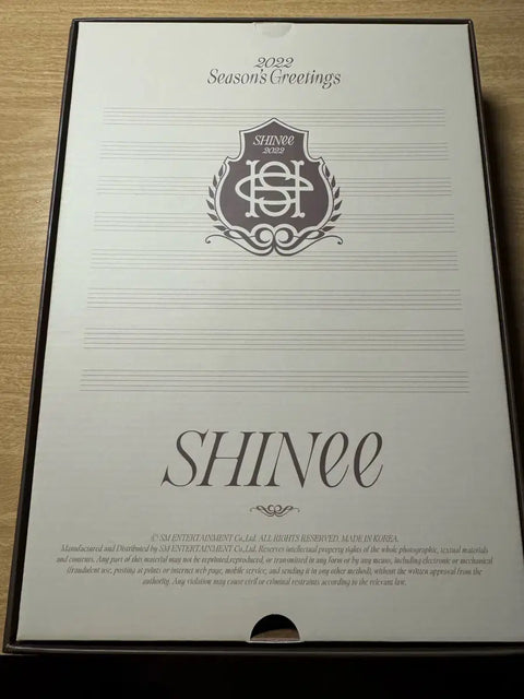 SHINee 2022 Season's Greetings