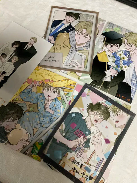 Family photo folder package of a pond where flowers fall.