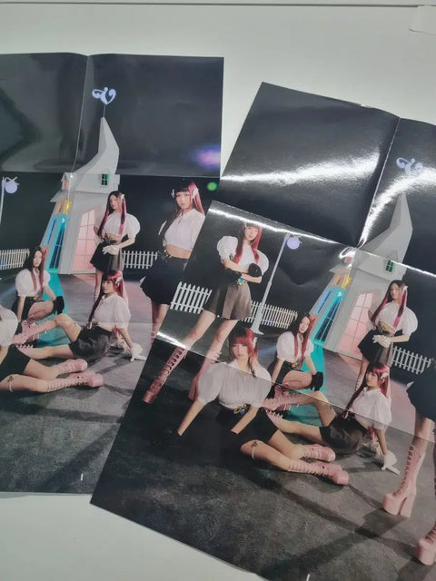 IVE Postcard