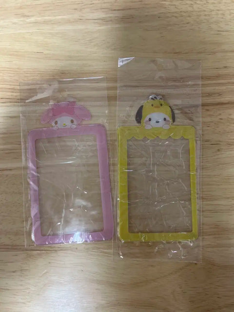 Hộp đựng thẻ ảnh Sanrio