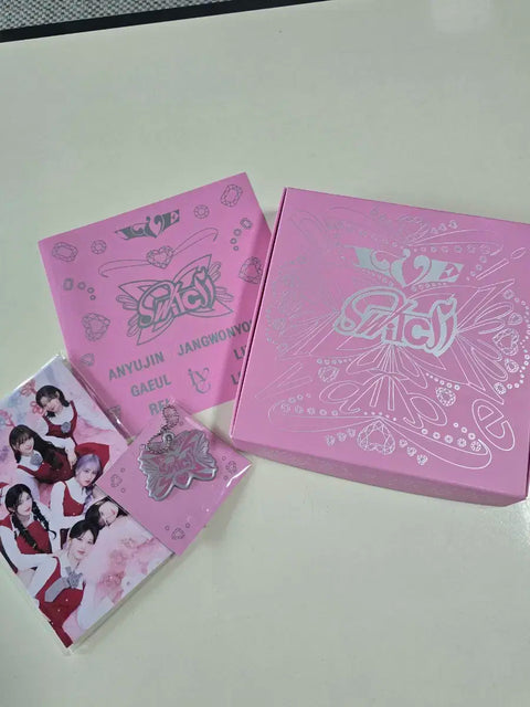 IVE SWITCH Unsealed Album