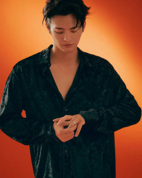Transfer of Cosmopolitan magazine featuring Seo In-guk and Ahn Jae-hyun.