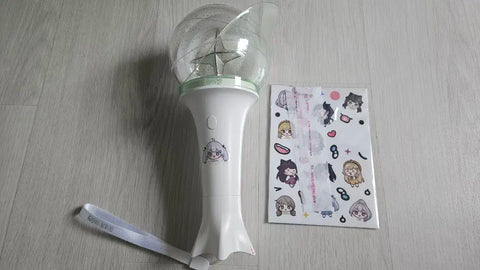 Selling Lee Sedol cheering stick urgently.
