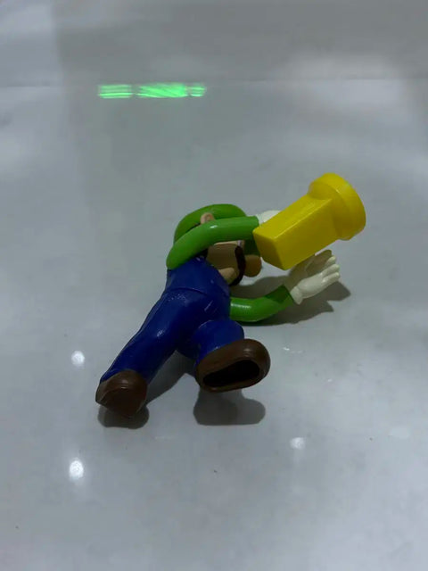 Super Mario Luigi Figure