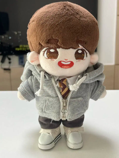Seventeen Dokyeom doll Holli-do and doll clothes as a set, for sale.