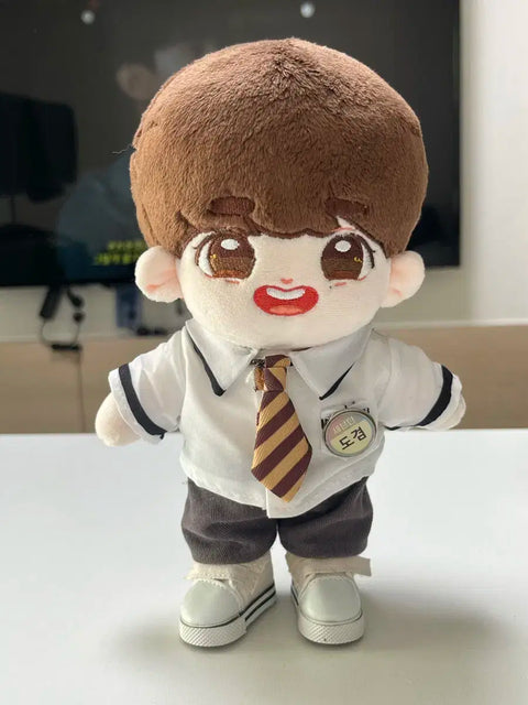 Seventeen Dokyeom doll Holli-do and doll clothes as a set, for sale.