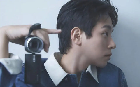Transfer/Sale of Harper's Bazaar magazine featuring actor Park Jung-min's photoshoot and interview.