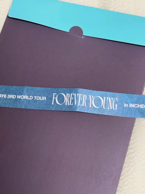 DAY6 Welshow bracelet, The Present Forever Young admission benefit