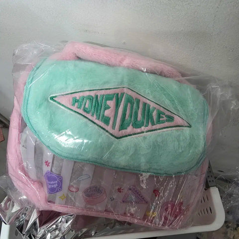 Harry Potter Kuji F Prize Fluffy Cosmetic Pouch