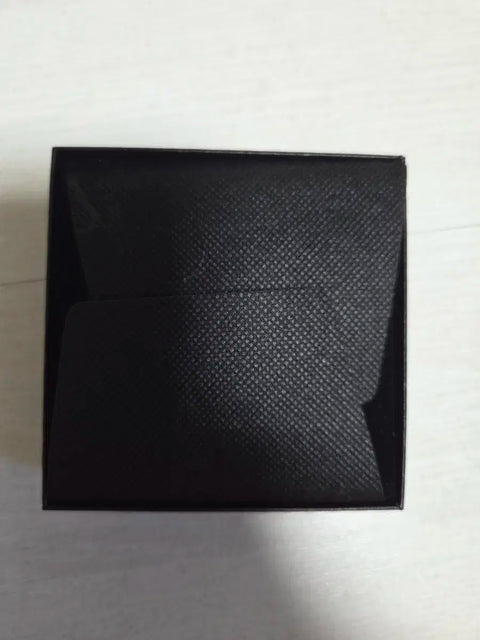 LE SSERAFIM bracelet