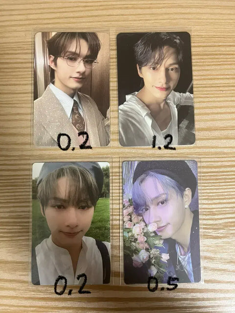 Seventeen photocard