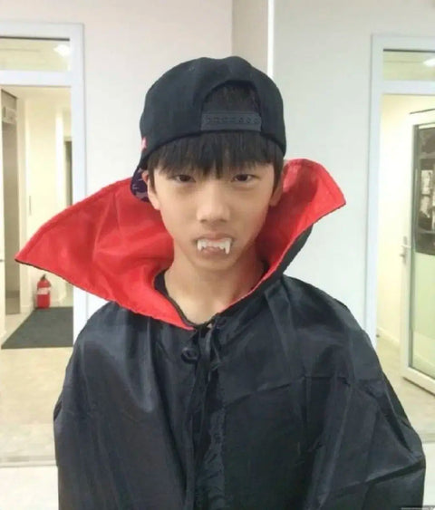 Selling NCT Dream light stick.