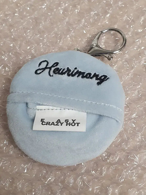 LE SSERAFIM Huh Yunjin HazyMon Can Badge Keyring