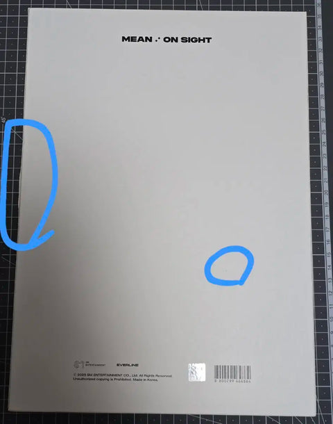 Selling SHINee Minho photobook (opened item)