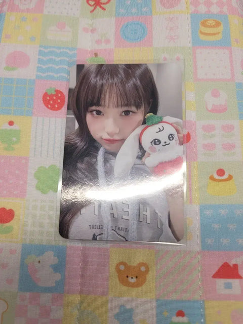 IVE Christmas Minive Jang Wonyoung photocard
