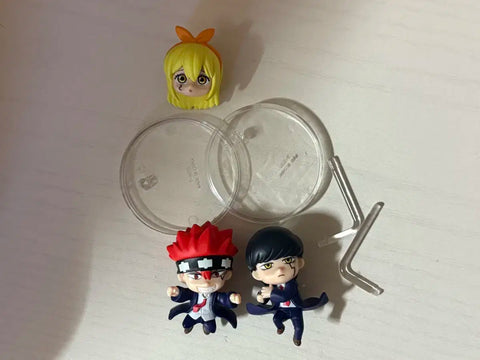 Mashle gacha figures, lot