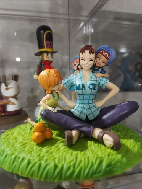 Ichiban Kuji One Piece Emotional Nami, Nojiko, Bellemere Figure Last One Prize