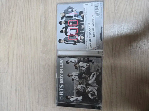 BTS Boy in Luv, Wake Up CD