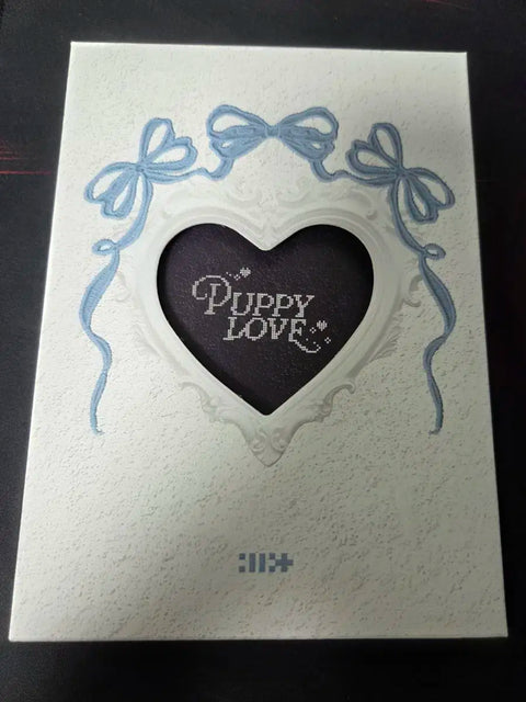 I'm selling ILLIT Puppy Love photobook.
