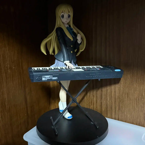 Classic K-On! figures, sold as a lot.