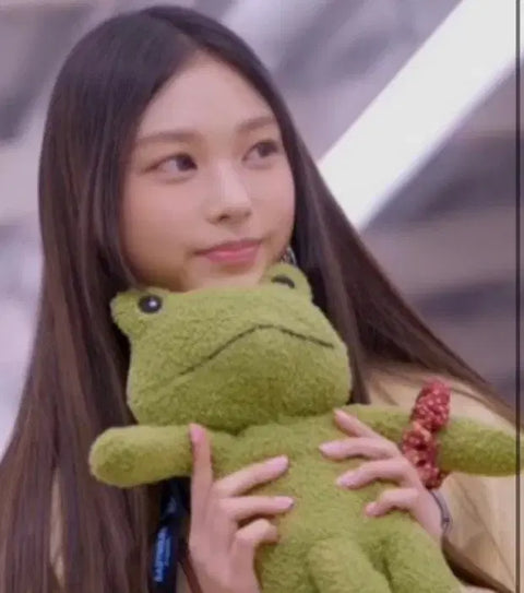 Poggle Frog Keychain
