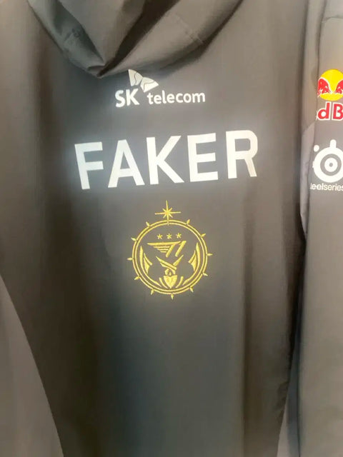 2023 Worlds T1 uniform Faker marking