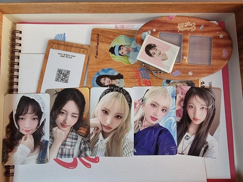 IVE 2025 Season's Greetings