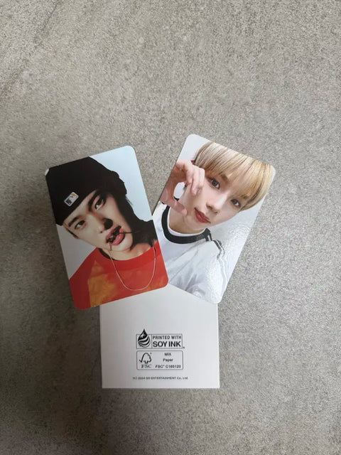 Rise hoodie, Sungchan version, including photocard