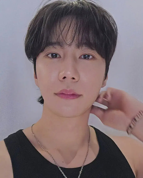 Lee Jun-young fan meeting Hangzhou Macau photocard set sale