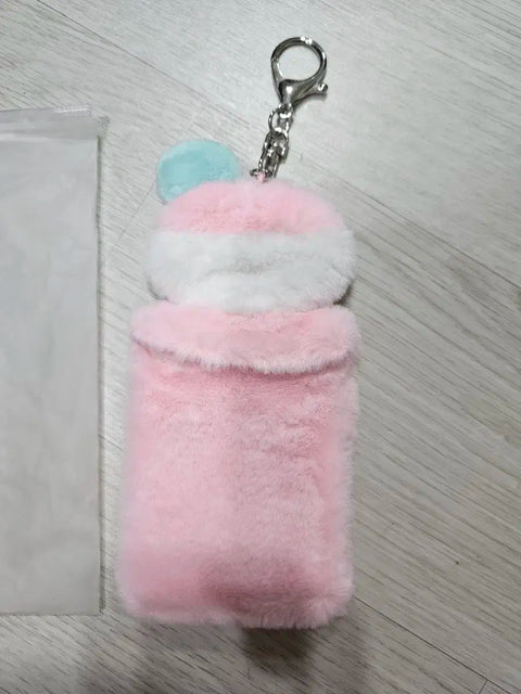 Selling Seventeen BongBongie photocard holder.