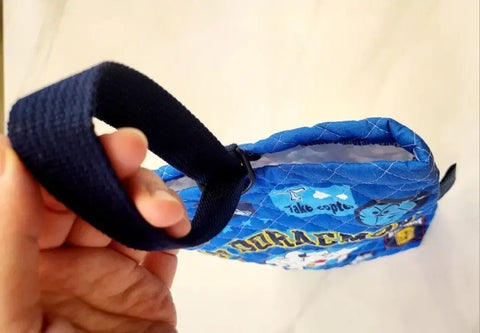 Doraemon handbag, purchased in Japan, only the plastic was removed.