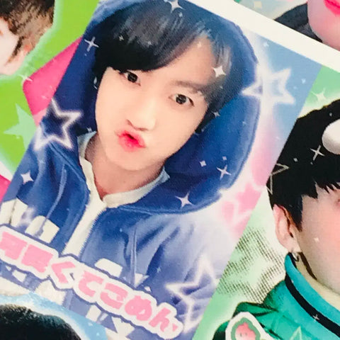 There's a photo booth (or photobooth sticker) Jungkook BTS behind-the-scenes review!