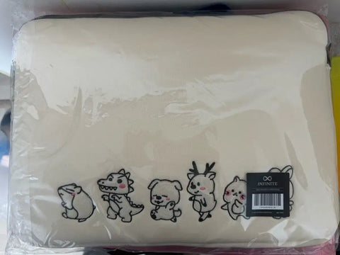 Infinite 2024 Season's Greetings Set