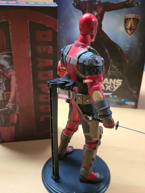 Deadpool figure