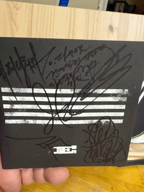 Big Bang signed album, 3rd album , rare 2015 first edition, signed jacket in good condition