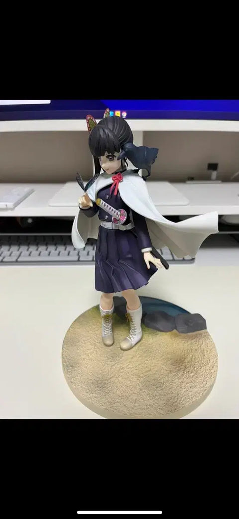 Pet Company Demon Slayer Kanao Figure