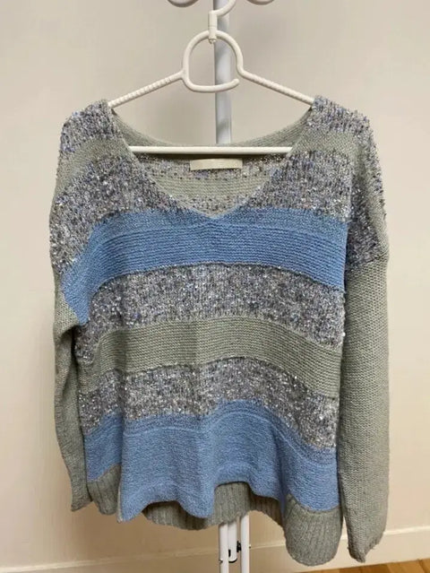 IU BNX V-neck Short Striped Knit T-shirt