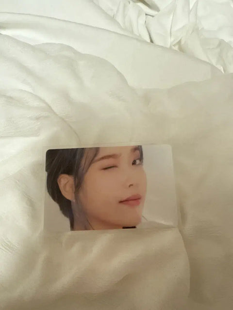 IU Uaena Zone Photocard Love Poem Rare Photocard