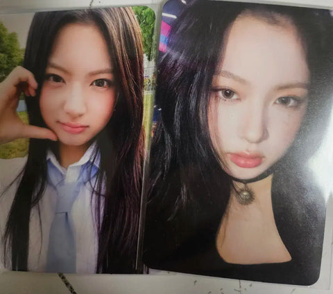 Kiki KiiiKiii, selling workshop photocard.