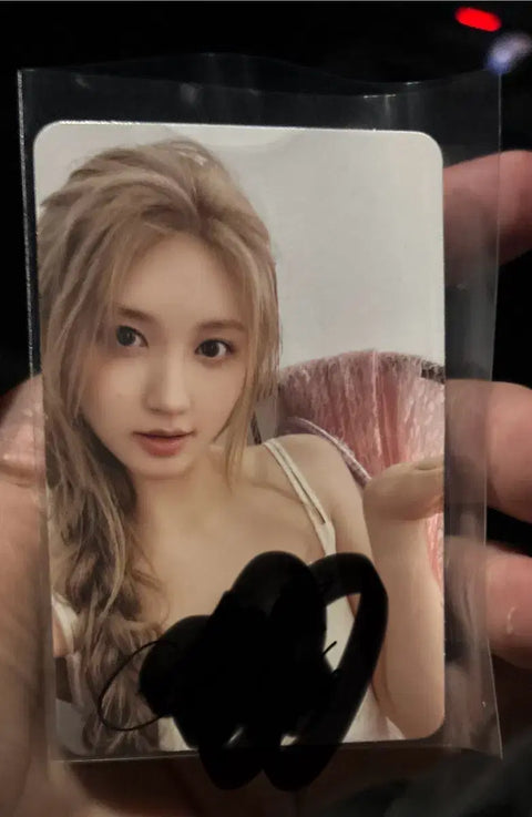 IVE Gaeul Music Korea Signed Photocard
