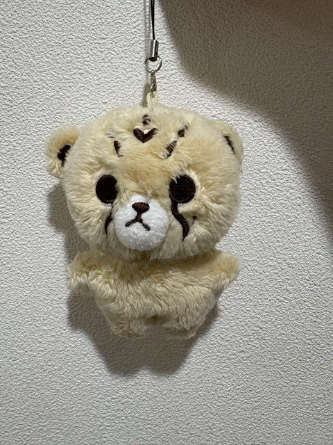 Selling a 10cm Chitari doll.