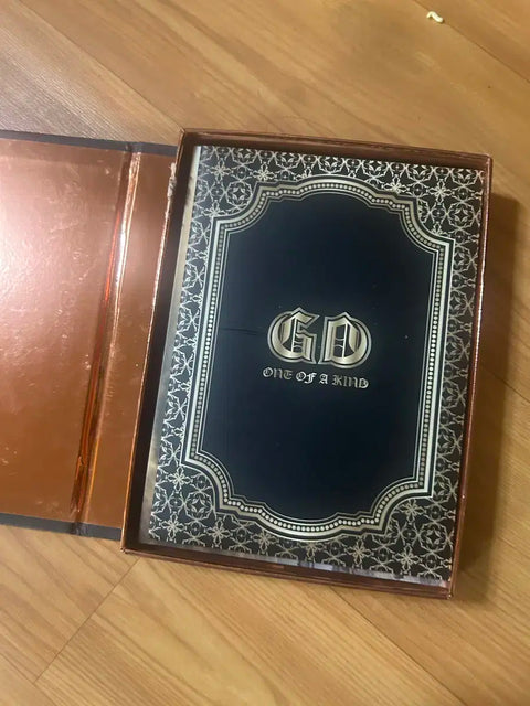 URGENT SALE G-Dragon One of a Kind Album