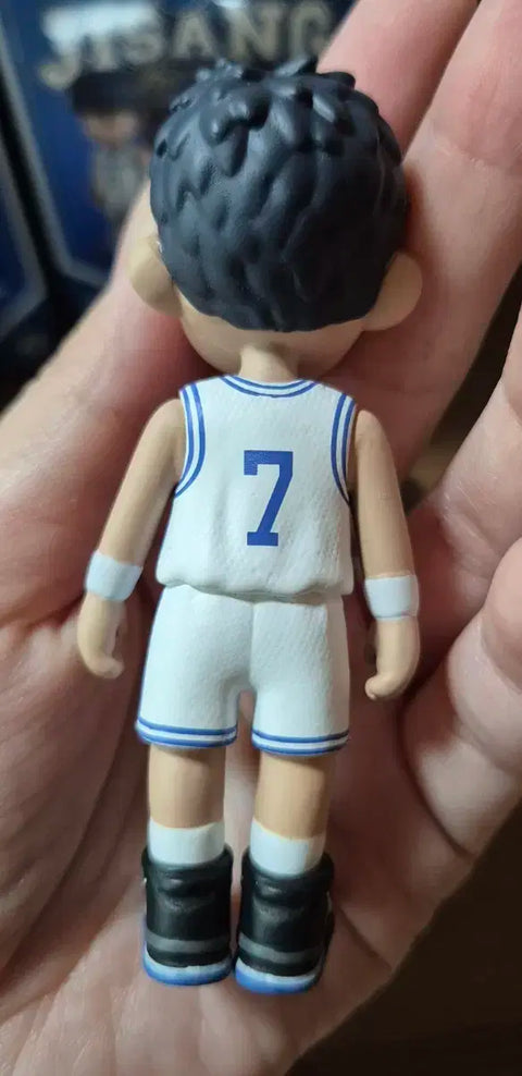 Selling Garbage Time Jisang High School Figure Set.