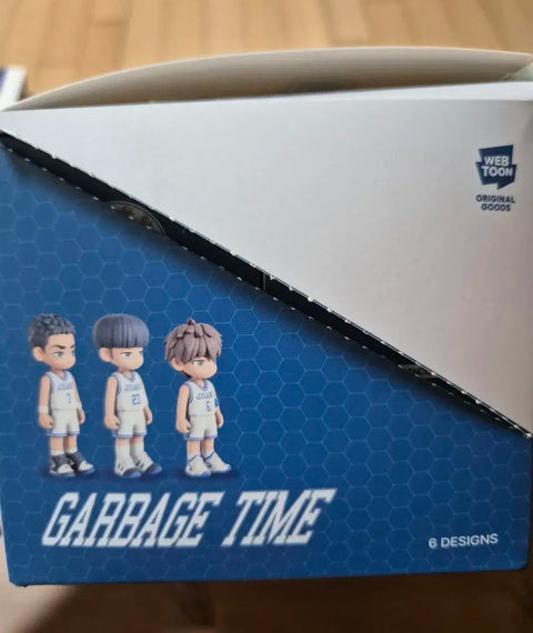 Selling Garbage Time Jisang High School Figure Set.