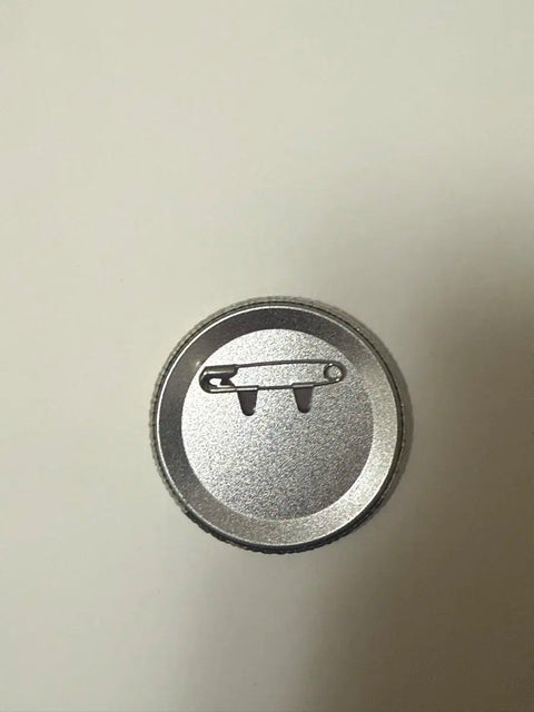 Tokyo Revengers Official Can Badge