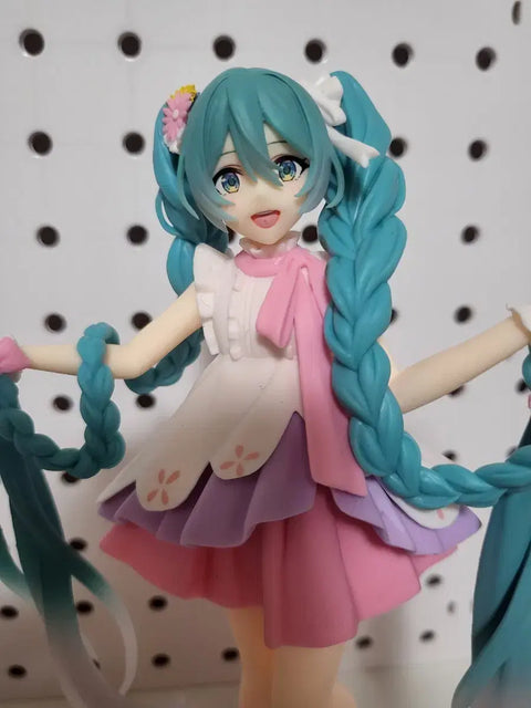 Exhibition, Release) Taito Hatsune Miku Rapunzel Figure