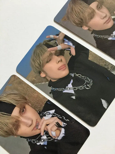 Huening Kai photocard bundle