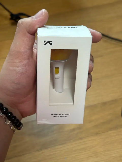 BIGBANG Light Stick Keyring 1st Generation White