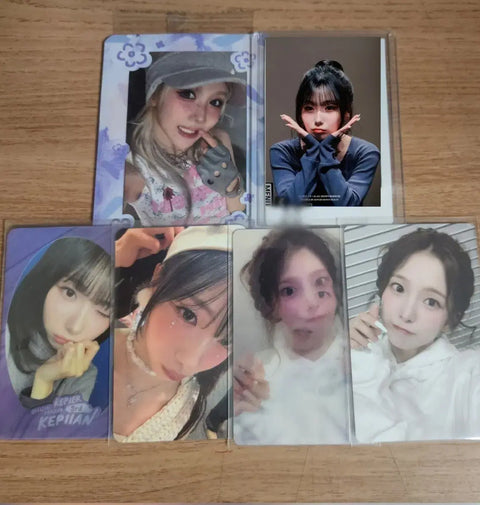 Kep1er signed Polaroid photocard Seo Youngeun Hikaru Choi Yujin, selling as a set